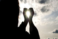 迈凯伦包揽F1中国大奖赛前两名.